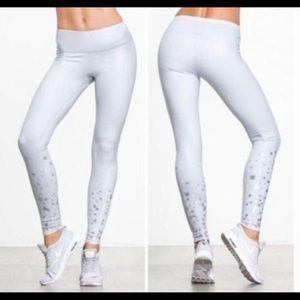 Alo Yoga Silver Dusk Brilliance Airbrush Leggings Small